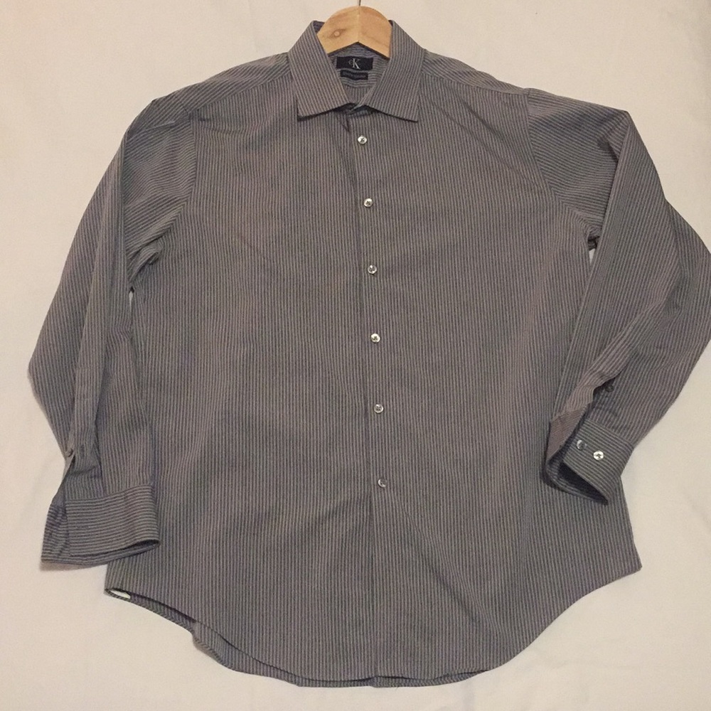 Calvin Klein Pinstripe Gray Dress Shirt 16.5-32/33